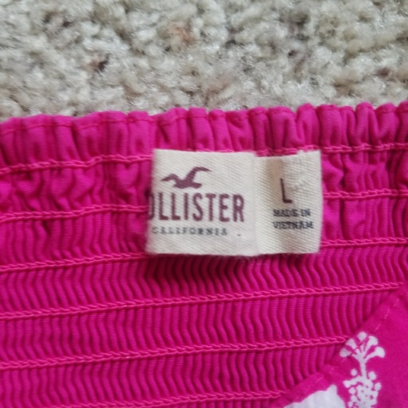 Hollister crop top - Picture 2 of 3